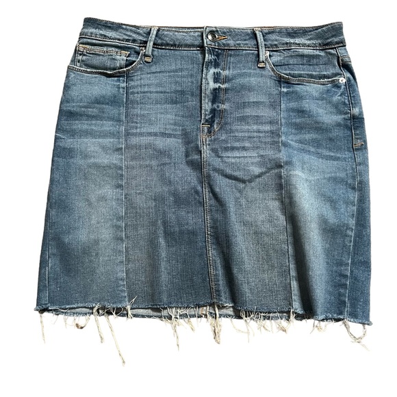 Good American Patchwork Denim Mini Skirt 14/32 Women’s Blue GASKX103 - Picture 2 of 5